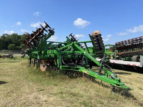 2023 John Deere 2730