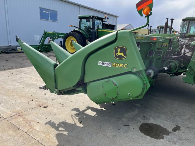 John Deere 608C