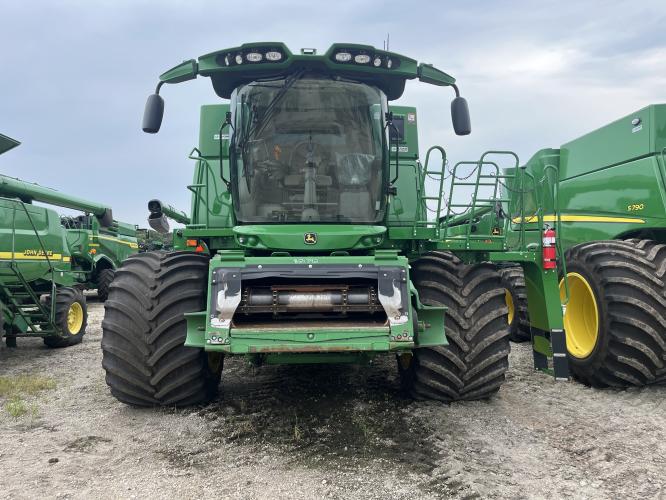John Deere S780