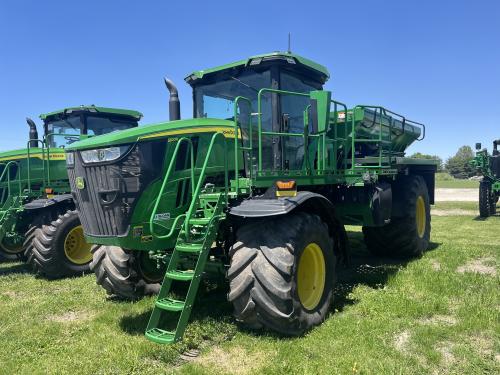 2024 John Deere 800R