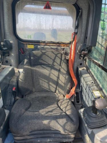 John Deere 332G