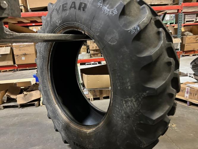 Goodyear 520/85R38 R1W tire