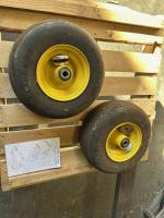 John Deere NEW TAKE OFF AUC24723 -TIRE AND WHEEL 13X6.5-6  -