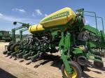 John Deere 1775NT