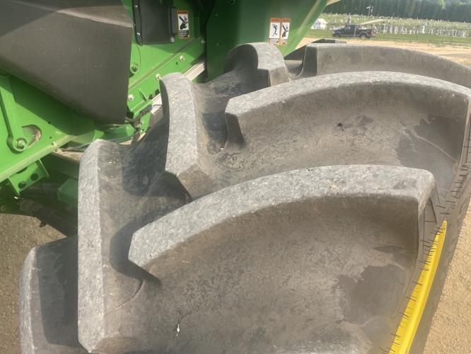 John Deere S760