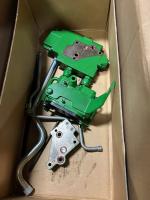 John Deere NEW TAKE OFF HIGH VOLUME SCV AND COUPLER OF 8R 370