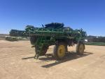 John Deere R4044