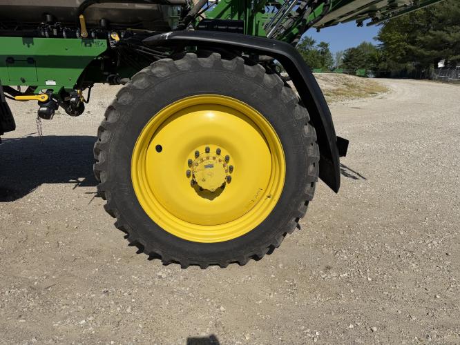 John Deere 412R