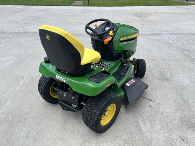 John Deere X354
