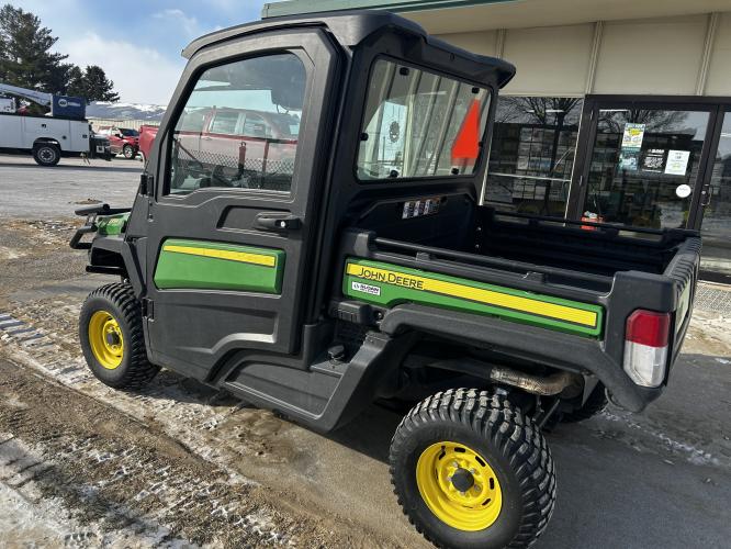 John Deere XUV835M