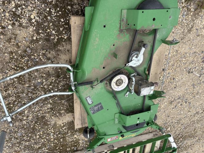 John Deere 60D DECK