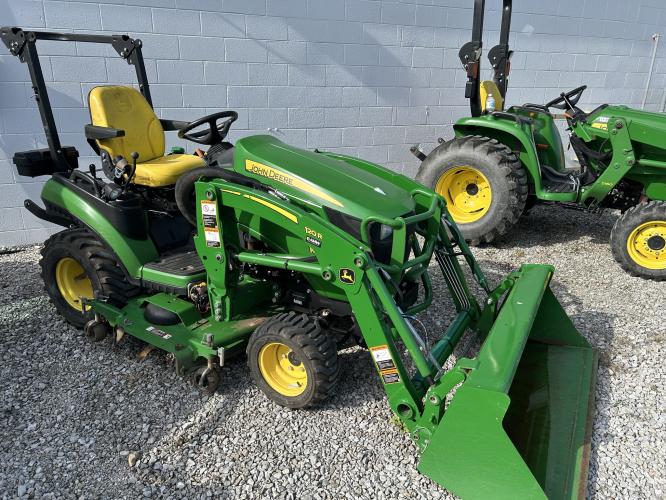 John Deere 1025R