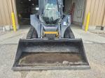 John Deere 325G