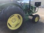 John Deere 5065E
