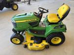 John Deere X758