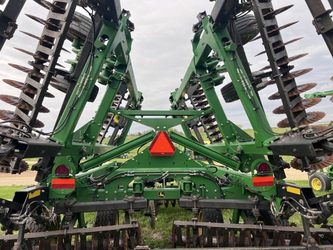 John Deere 2660VT