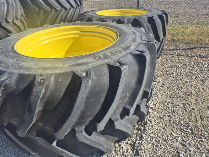 Goodyear 110045R46LSW