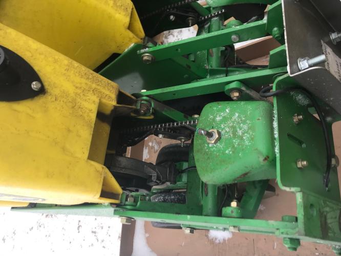 John Deere XP PLANTER ROW UNIT