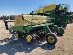 John Deere 750