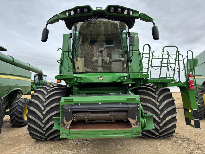 John Deere S760