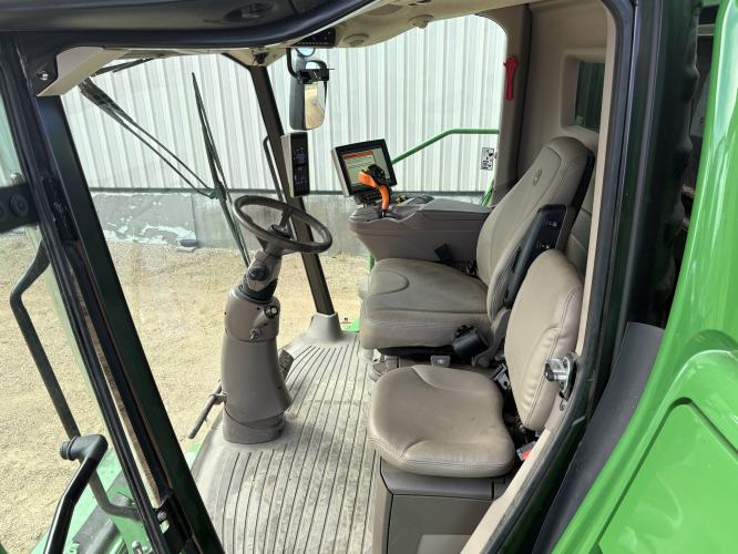 John Deere S780