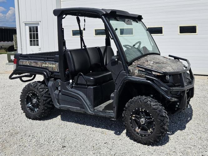 John Deere XUV 835M