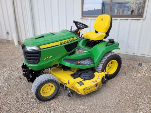 2021 John Deere X730