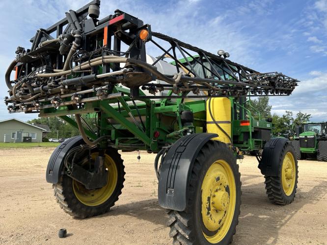 John Deere 4720