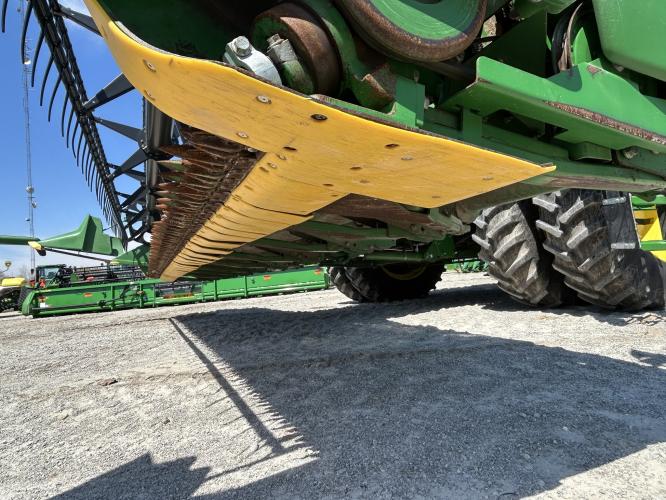 John Deere 625F