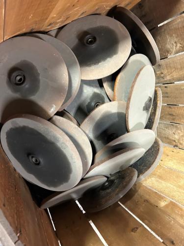 John Deere AA73763 CAST CLOSING WHEELS