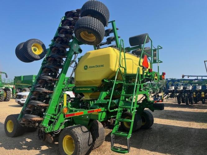 John Deere N542C
