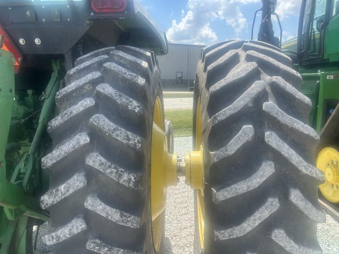 John Deere 4650
