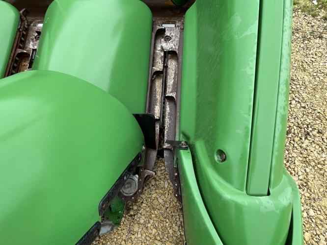 John Deere 608C