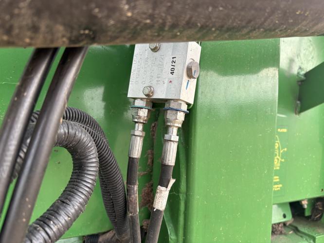 John Deere 612C