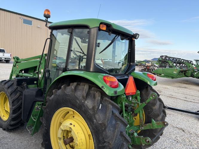 John Deere 6115M