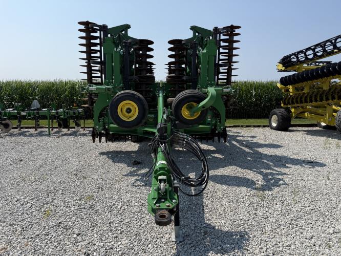 John Deere 2660VT