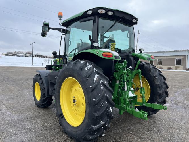 John Deere 6R 130