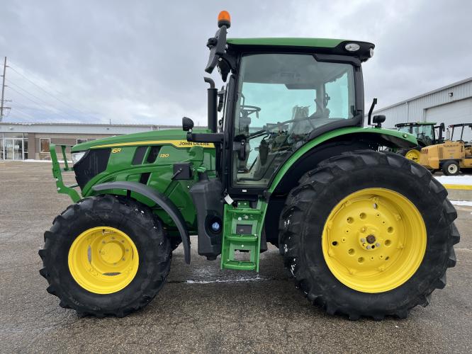 John Deere 6R 130