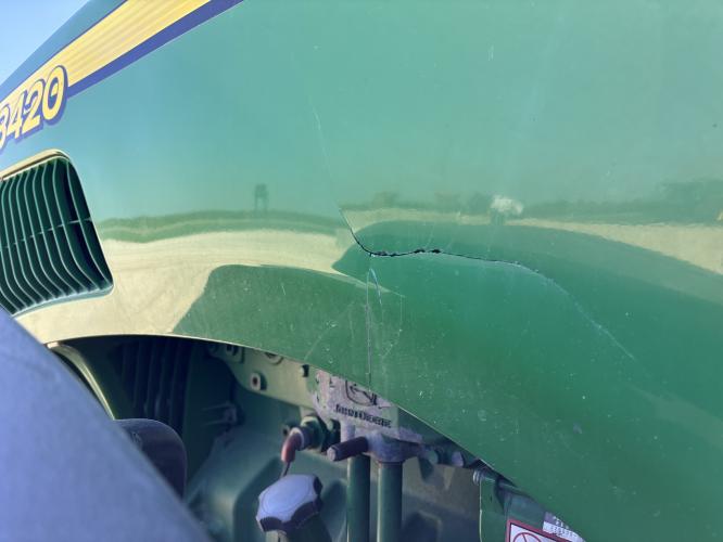 John Deere 8420