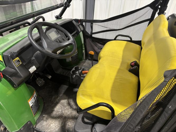 John Deere XUV 825i Power Steering