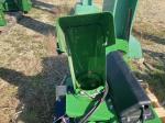 John Deere X758