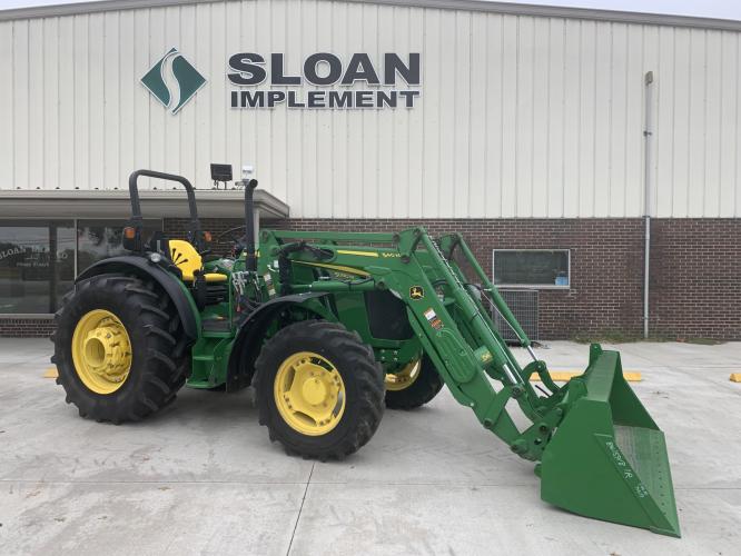 John Deere 5090M
