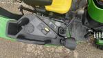 John Deere 2032R