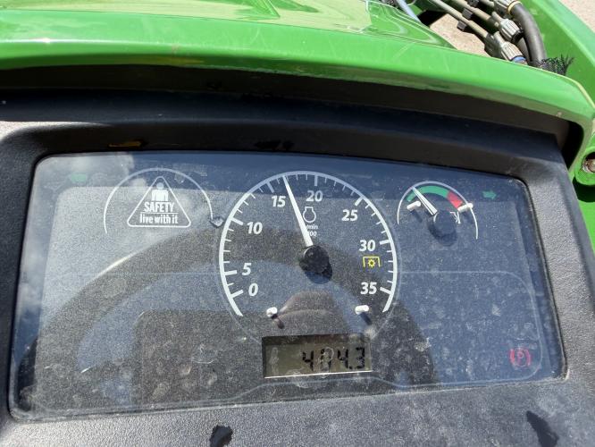 John Deere 1025R