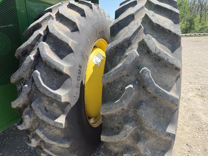 John Deere S760