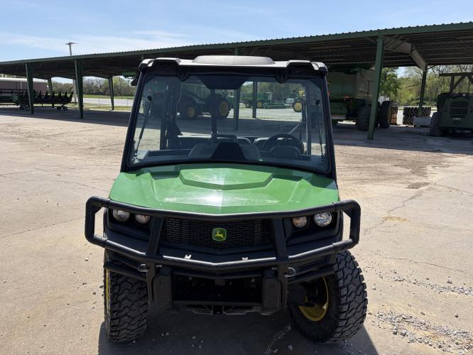 John Deere XUV835M