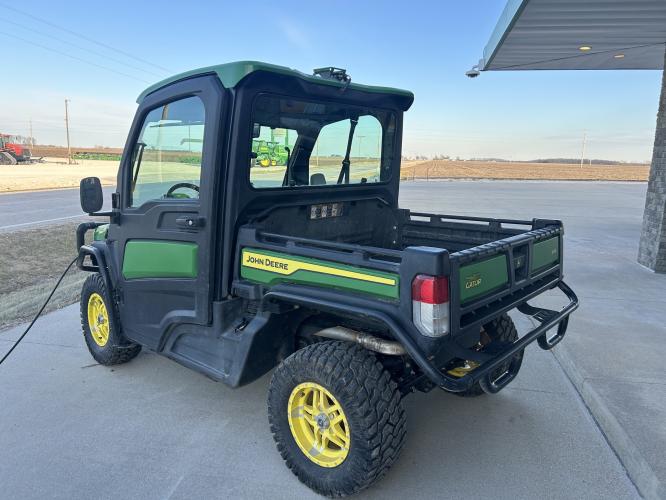 John Deere XUV835R