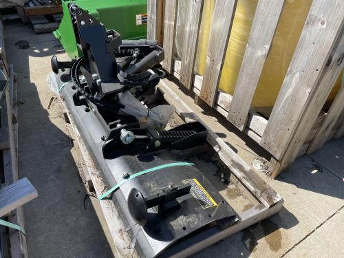 2022 John Deere 366 Blade