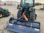 John Deere 3046R