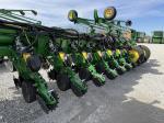 John Deere 1775NT